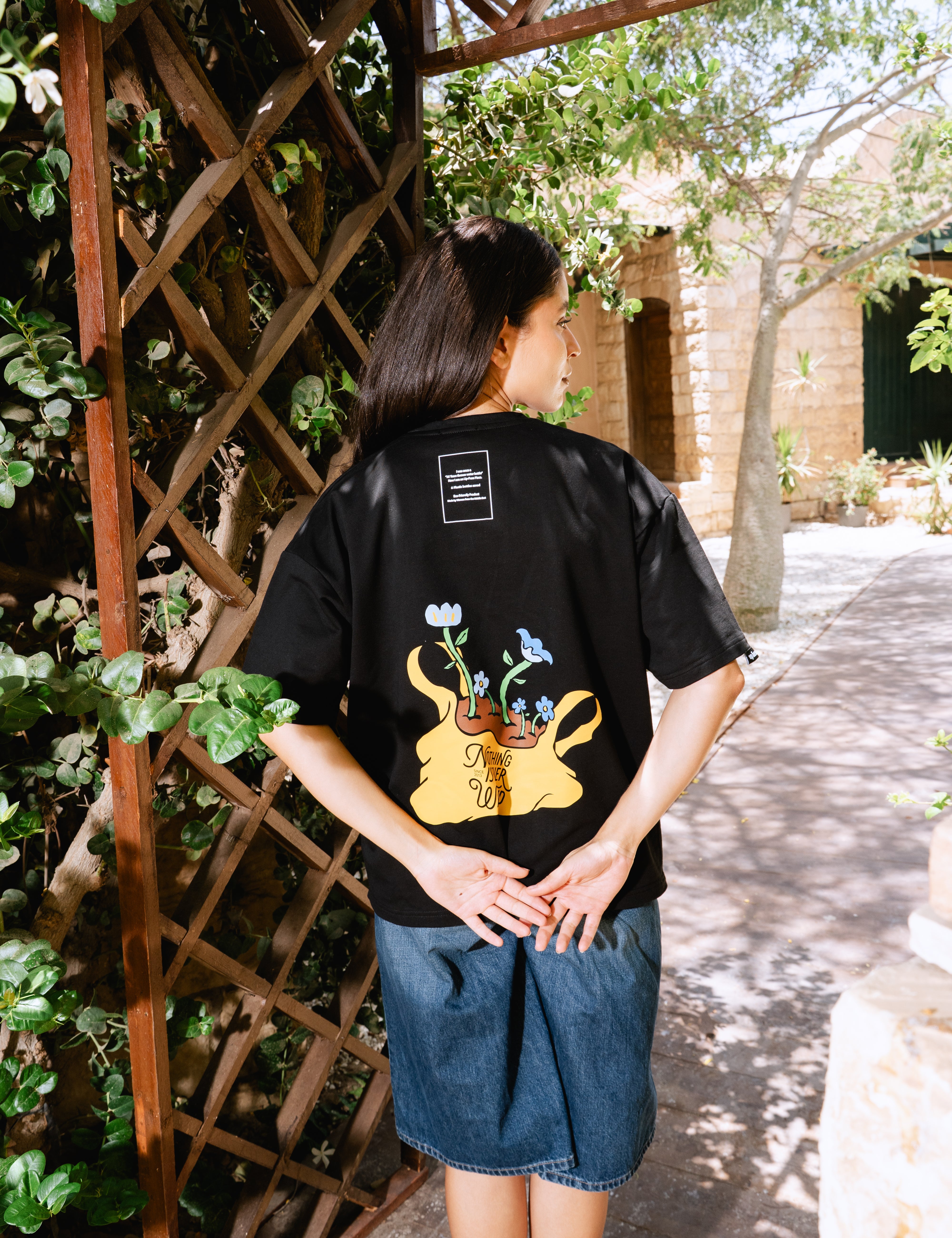 Nothing is ever Wasted Oversized T-shirt - Black